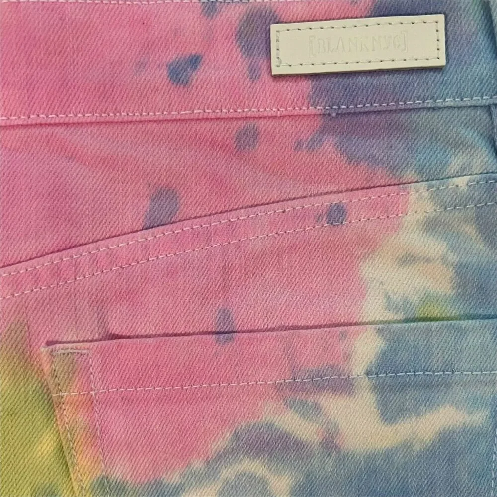 Blank NYC Vintage High Rise The Barrow Tie Dye Cut Off Denim Jean Shorts Size 28 - Picture 6 of 10